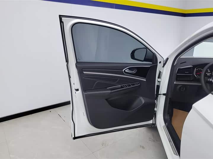 Фото 7 - Jetta VS5