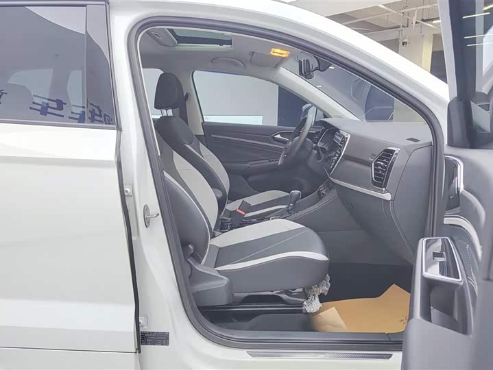 Фото 8 - Jetta VS5