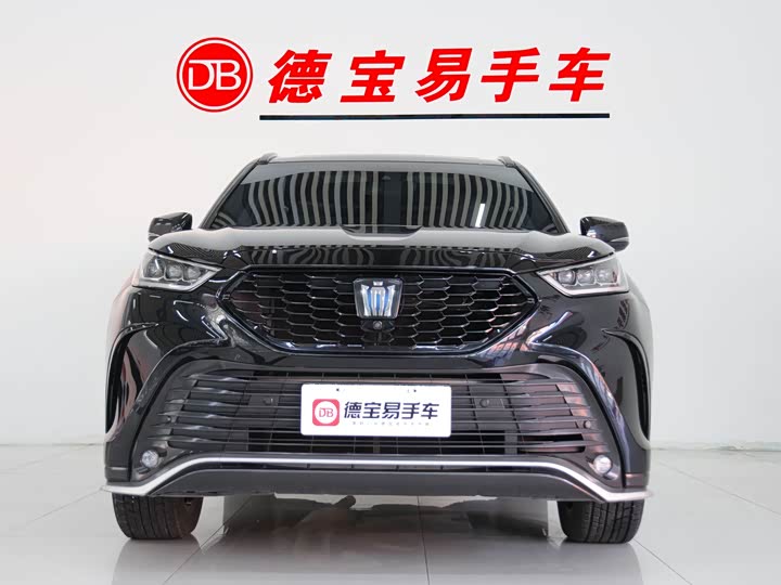 Фото 2 - Toyota Crown Kluger