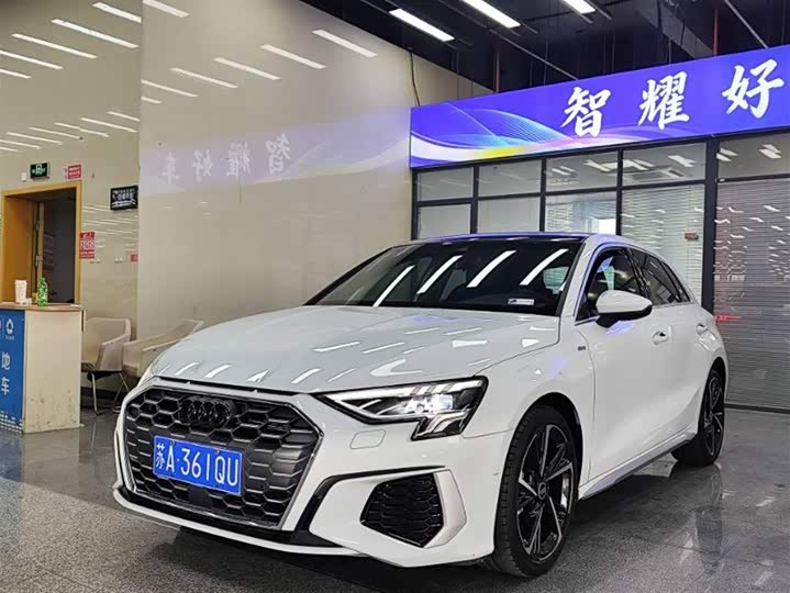 Фото 1 - Audi A3