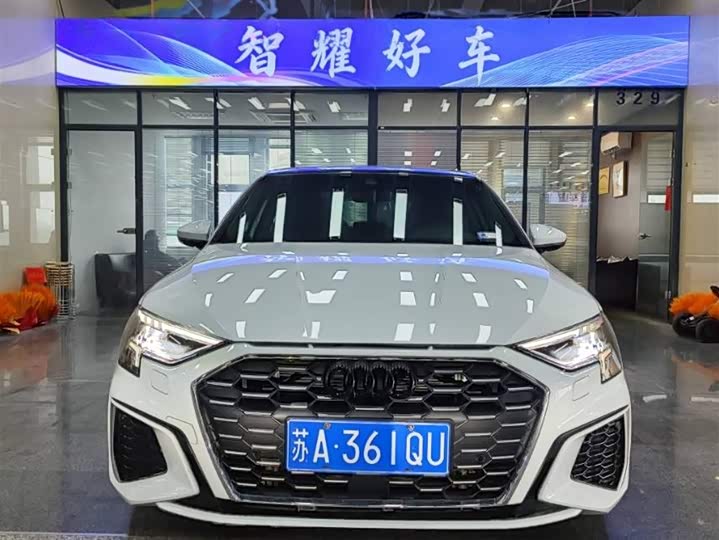 Фото 2 - Audi A3