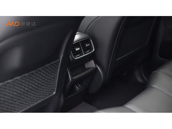 Фото 9 - Mercedes-Benz GLE-Class Hybrid