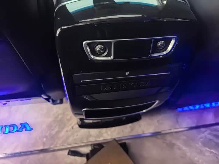 Фото 9 - Honda Elysion