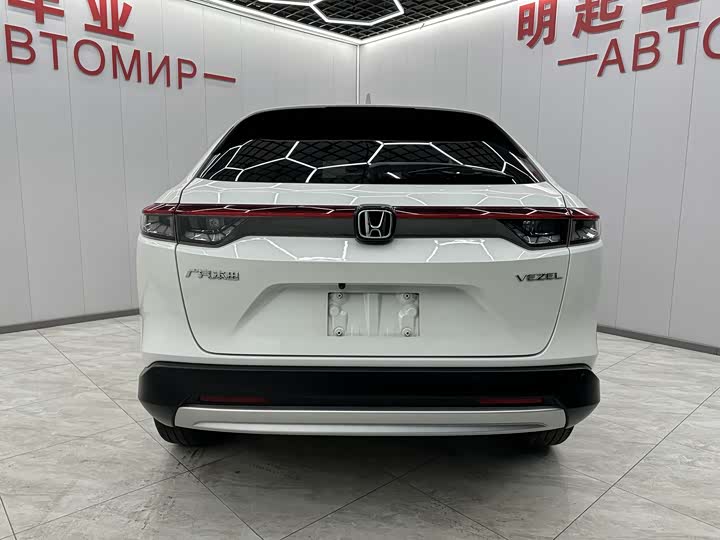 Фото 9 - Honda Vezel