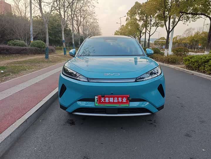 Фото 2 - BYD Sea Lion 05 EV