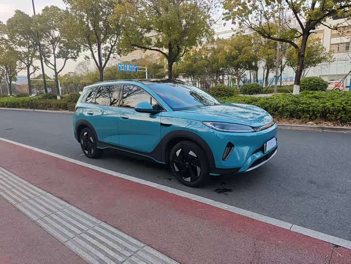 Фото 3 - BYD Sea Lion 05 EV