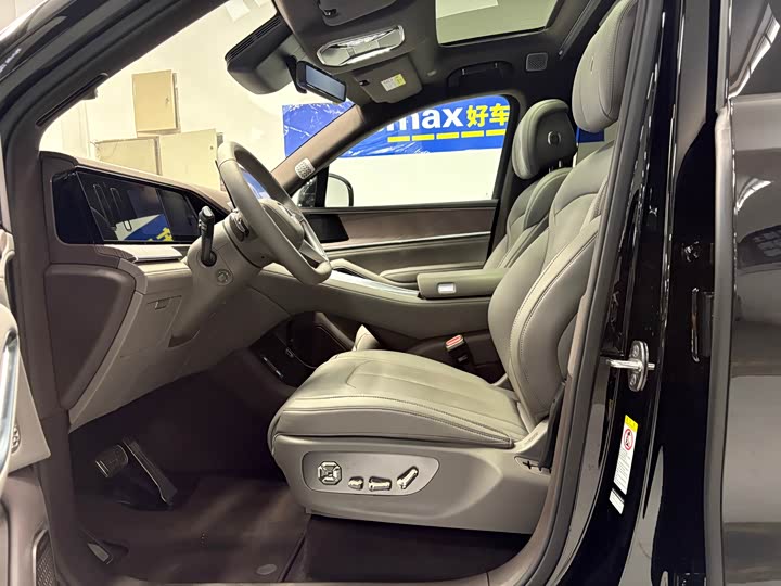 Фото 8 - Denza N9