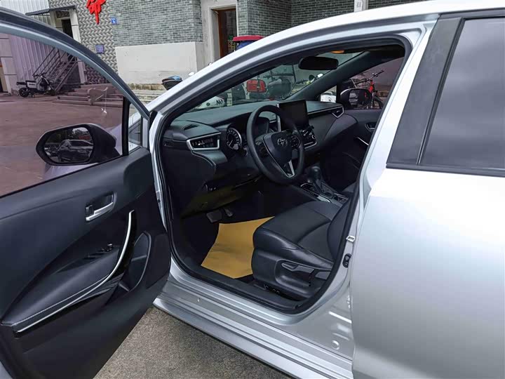 Фото 4 - Toyota Levin