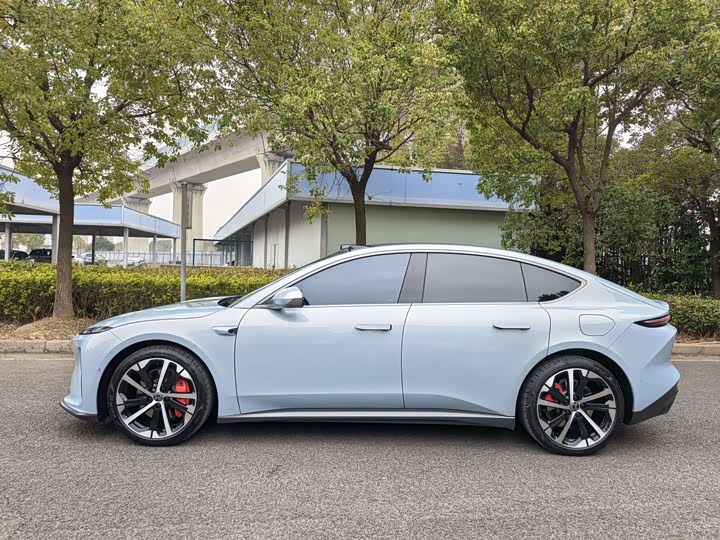 Фото 4 - Nio ET5