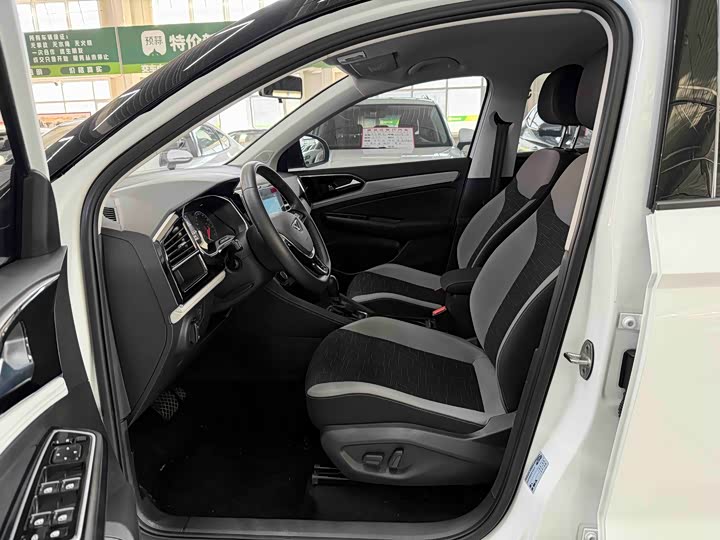 Фото 8 - Jetta VS5