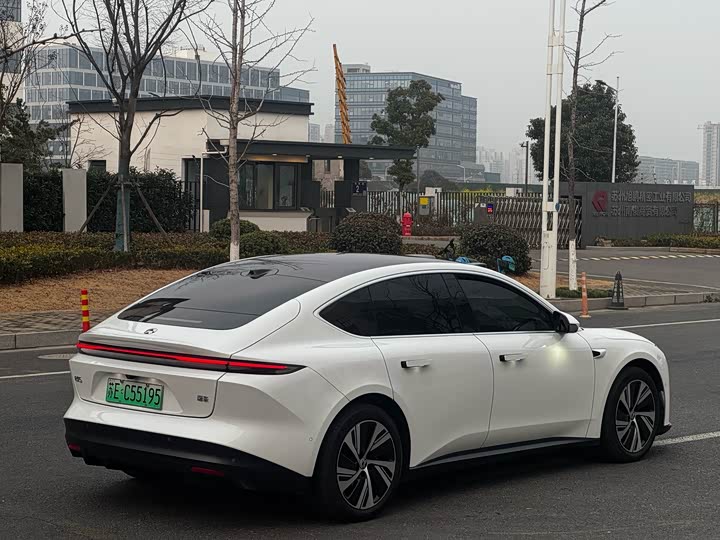 Фото 7 - Nio ET5