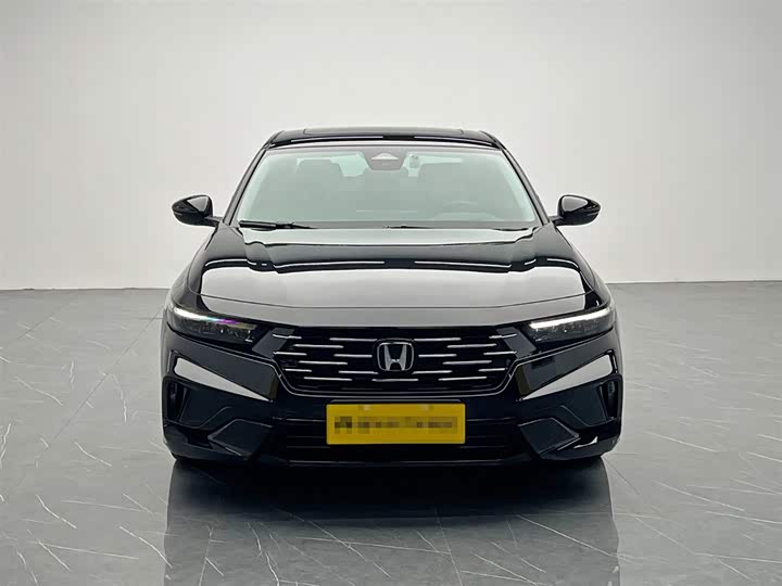 Фото 2 - Honda Accord