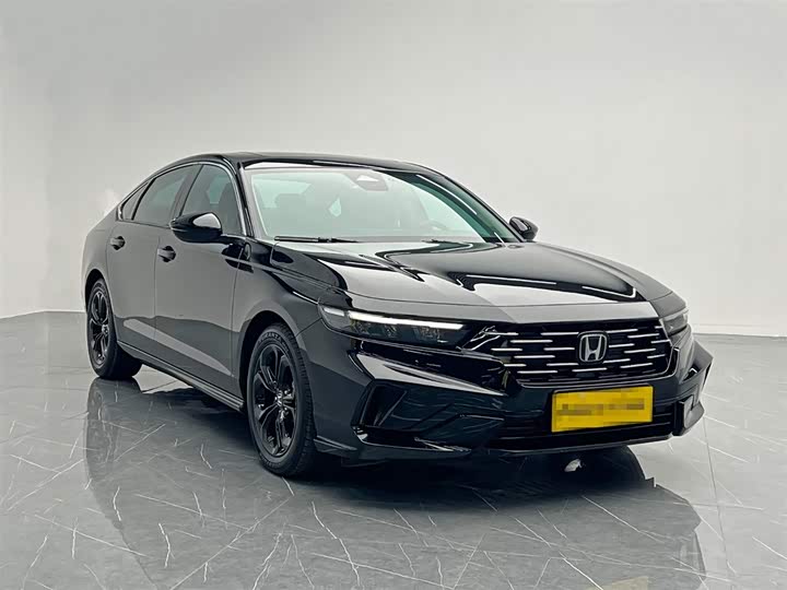 Фото 8 - Honda Accord