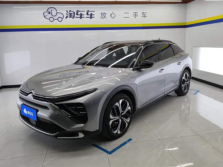 Фото 1 - Citroen C5 X