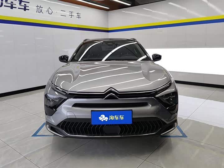 Фото 2 - Citroen C5 X