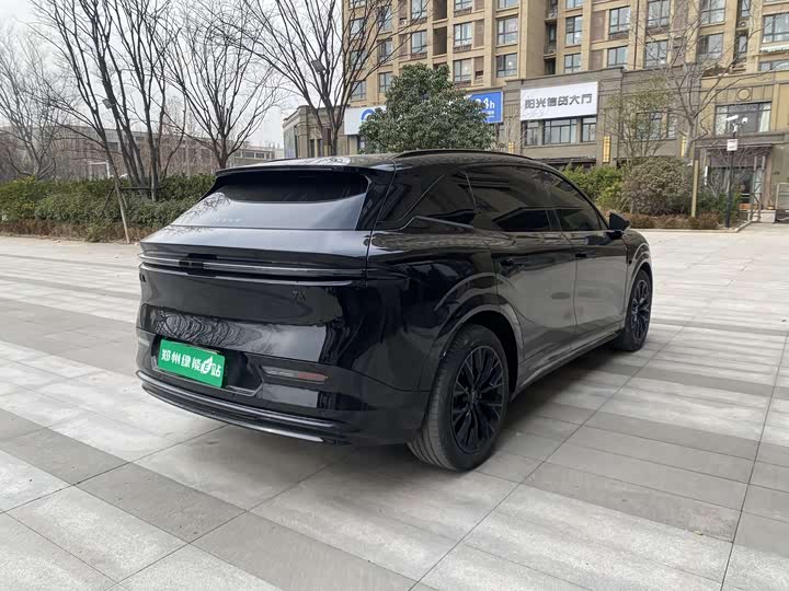 Фото 9 - Zeekr 7X