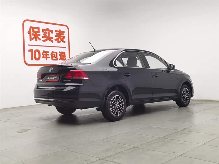 Фото 2 - Volkswagen Santana