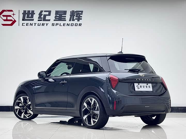 Фото 5 - Mini Mini