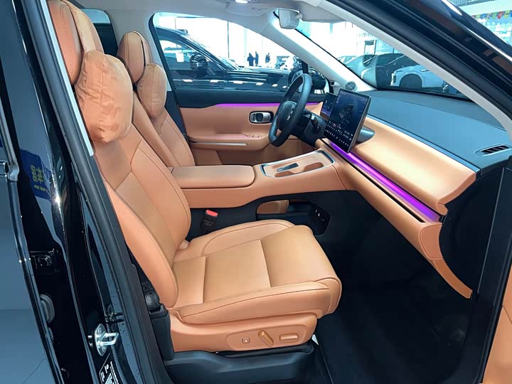 Фото 9 - Leapmotor C16