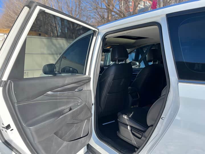 Фото 8 - Maxus G50