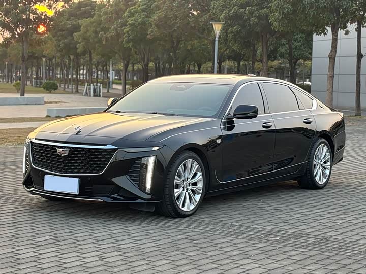 Фото 1 - Cadillac CT6