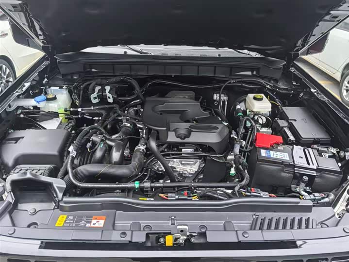 Фото 3 - Ford Bronco