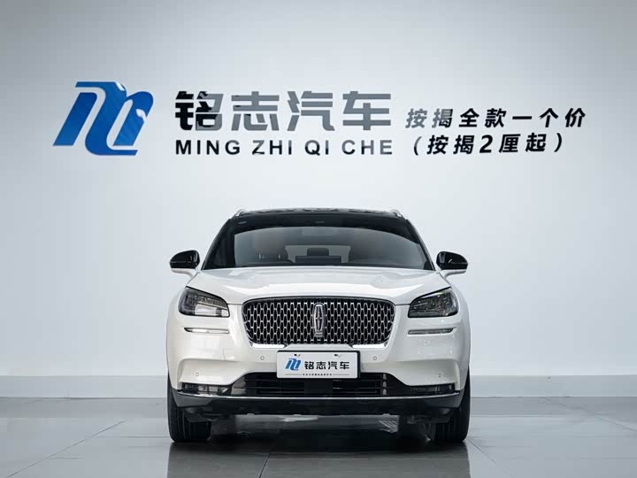 Фото 5 - Lincoln Corsair