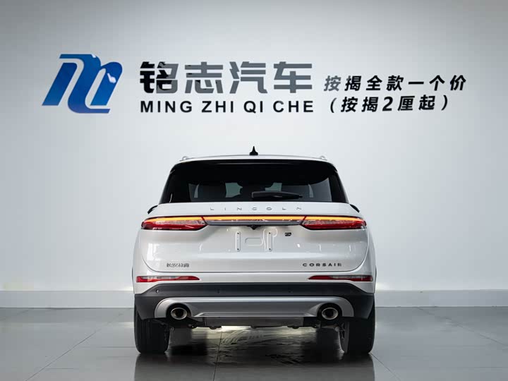 Фото 6 - Lincoln Corsair