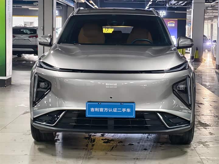Фото 2 - Geely Galaxy L7