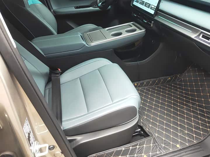 Фото 8 - GAC Aion Y