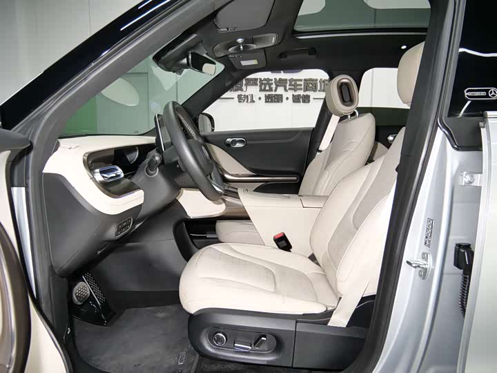 Фото 8 - Smart #1