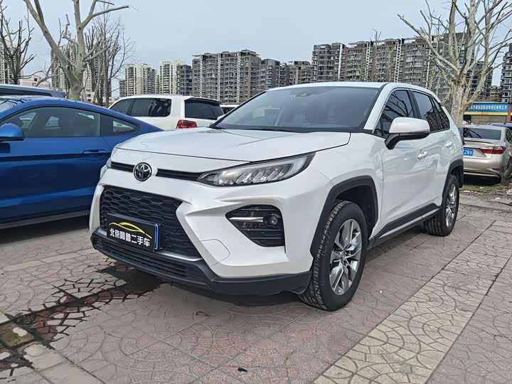 Фото 1 - Toyota Wildlander