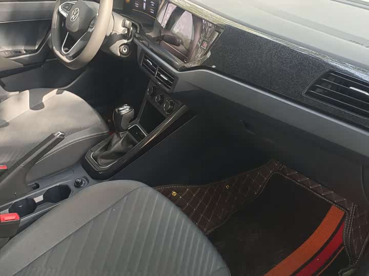 Фото 4 - Volkswagen Lavida