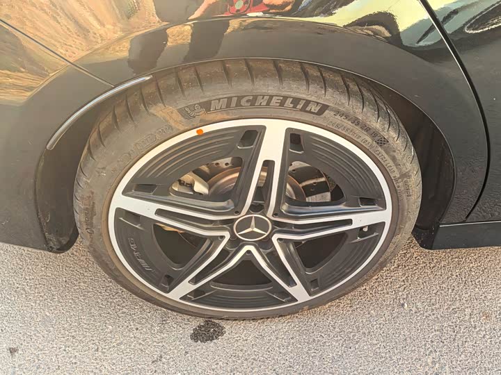 Фото 7 - Mercedes-Benz CLA-Class AMG