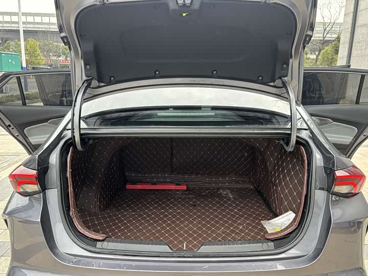 Фото 9 - GAC Trumpchi Empow R