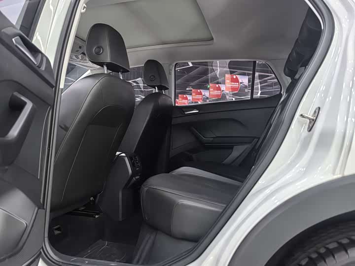 Фото 5 - Volkswagen Tacqua