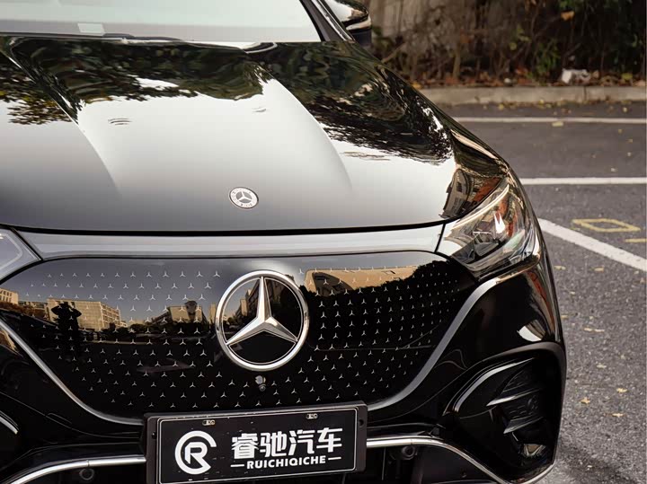 Фото 7 - Mercedes-Benz EQE SUV