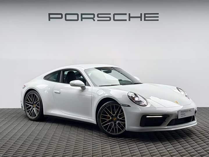 Фото 3 - Porsche 911