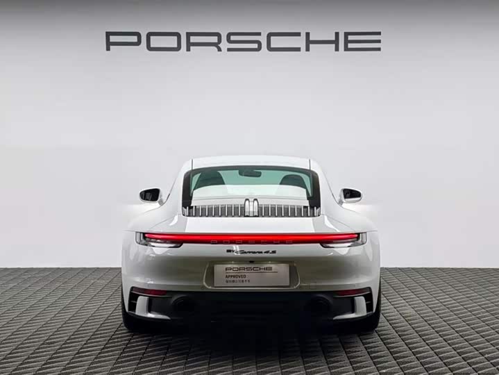 Фото 5 - Porsche 911