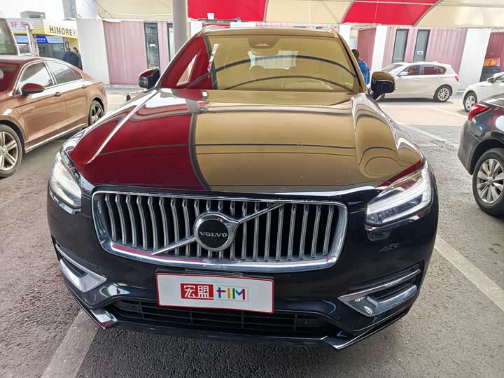 Фото 2 - Volvo XC90