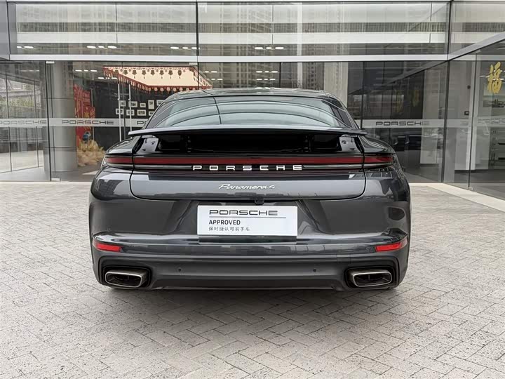 Фото 5 - Porsche Panamera Hybrid