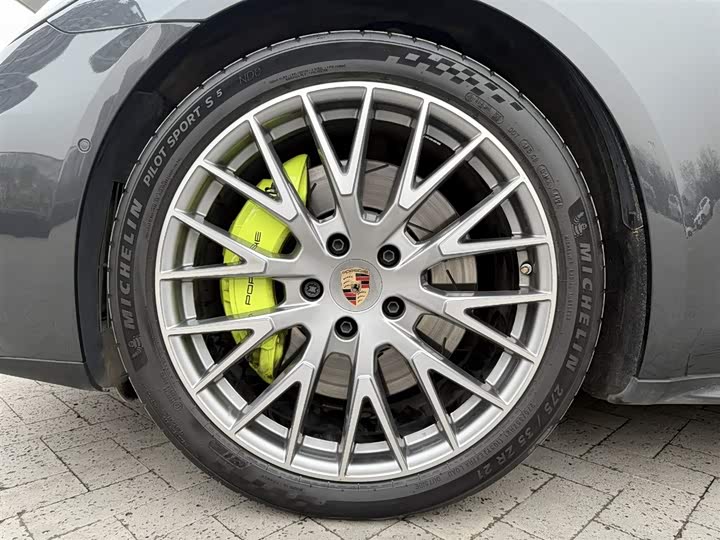 Фото 6 - Porsche Panamera Hybrid