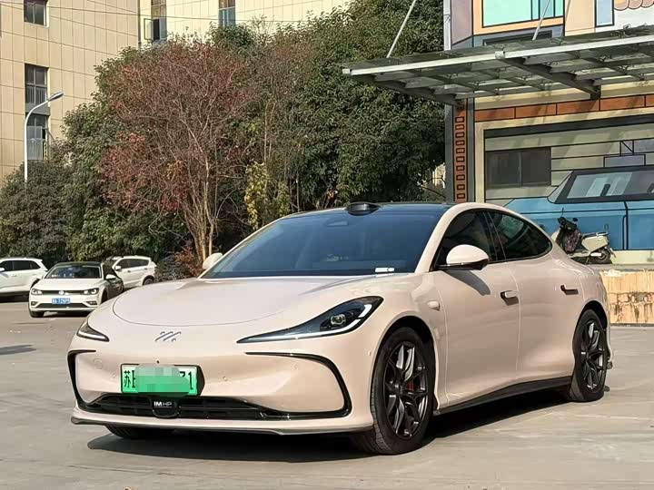 Фото 1 - IM motors L6