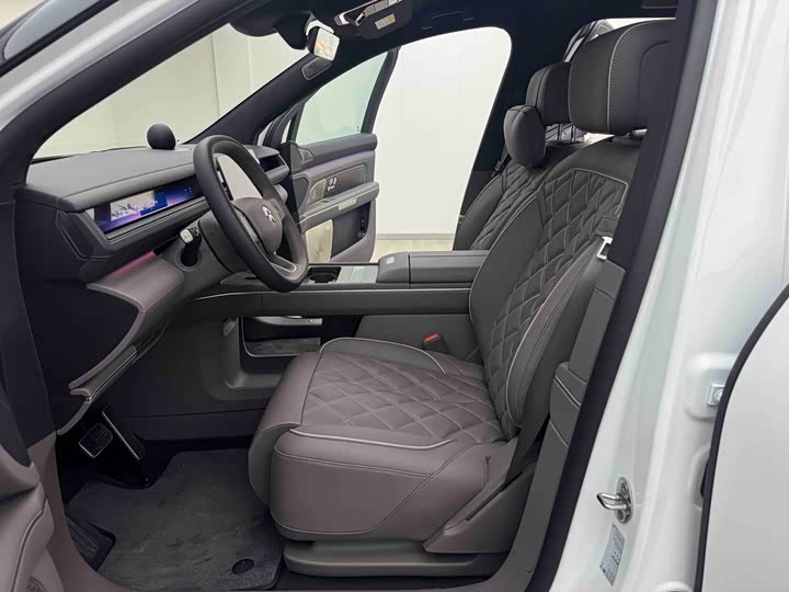 Фото 5 - Nio ES8