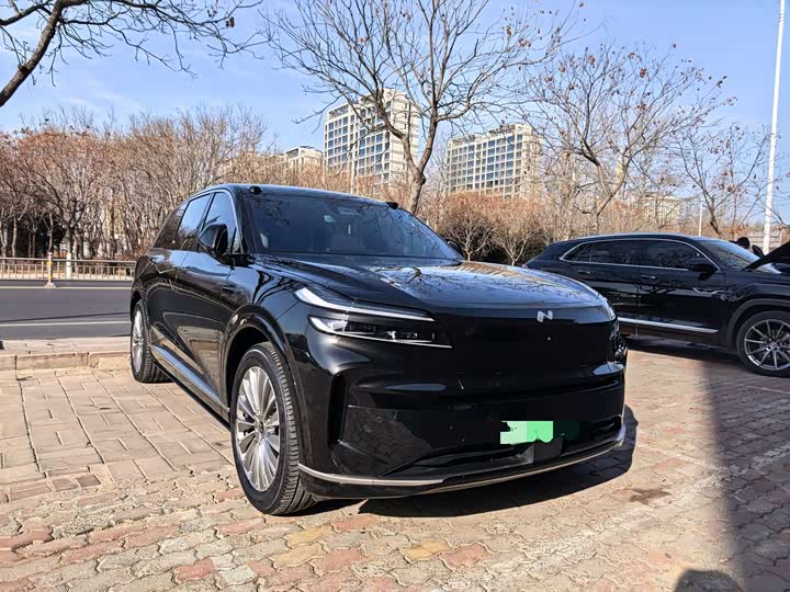 Фото 2 - Nio Onvo L90