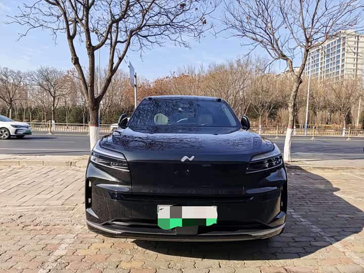 Фото 3 - Nio Onvo L90