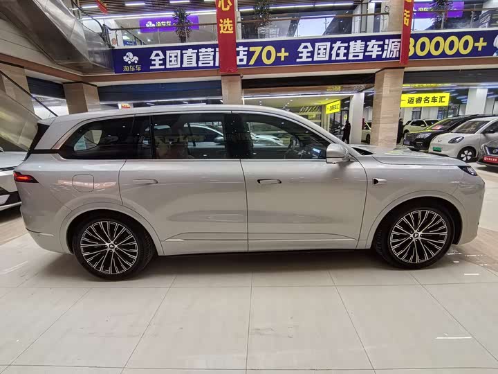 Фото 8 - Changan Deepal S09