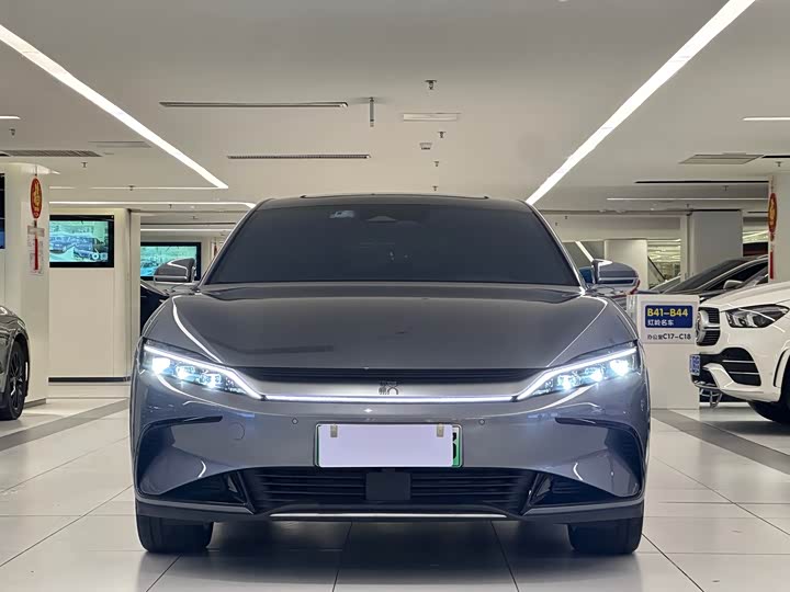 Фото 2 - BYD Han