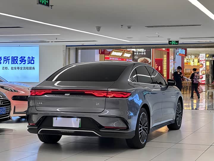 Фото 5 - BYD Han