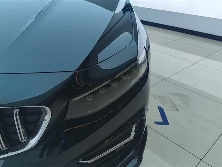 Photo 5 - Geely Preface